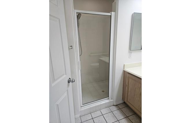 40968 Schafer Place, Palm Desert CA: https://media.crmls.org/mediaz/6cc8481e-7ac4-44f6-925b-a207d9974e38.jpg