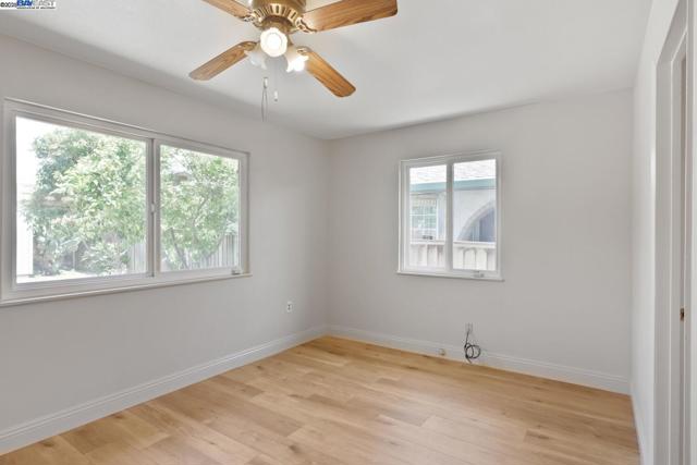 33408 4th Street, Union City CA: https://media.crmls.org/mediaz/6cc851fc-c078-4fd5-8bd2-e66960ce31d9.jpg