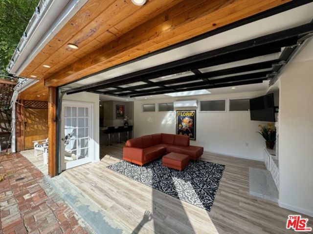 Drew Fenton | 1636 N Beverly Glen Boulevard Los Angeles CA | MLS: 7625201