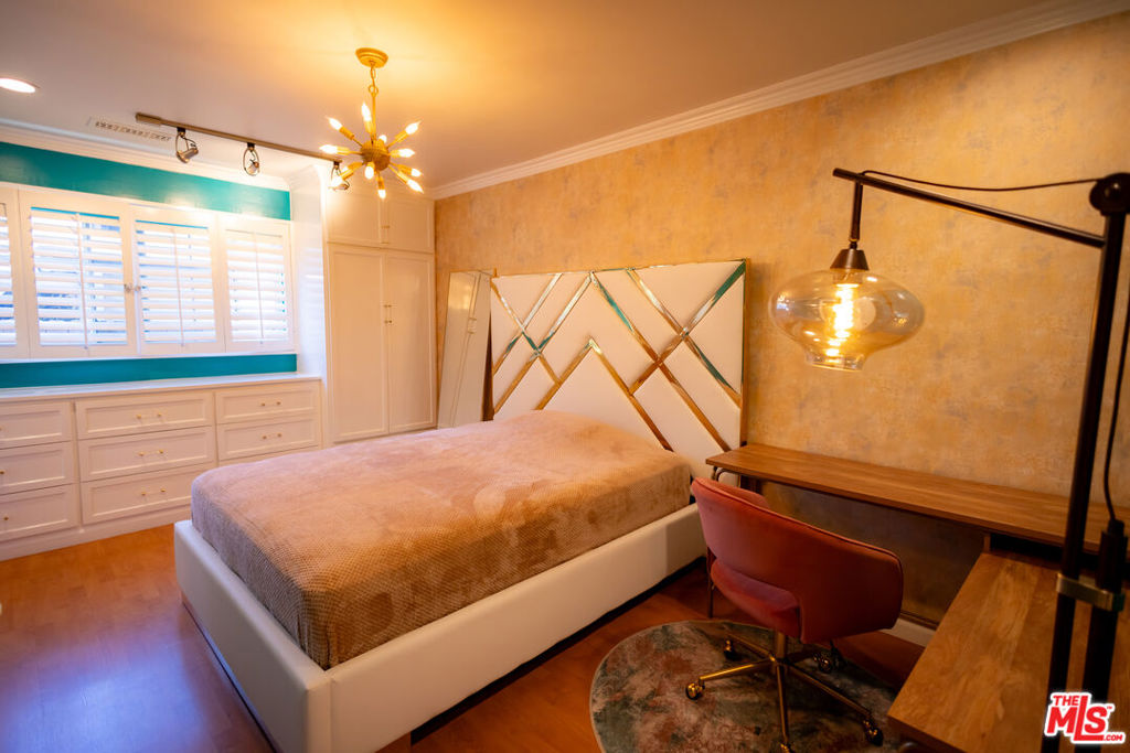 MLS #25611563 image #22