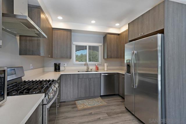 24567 Adams Ave, Murrieta CA: https://media.crmls.org/mediaz/6cca5c26-f200-41bd-b4c9-1a7cc708b9b9.jpg