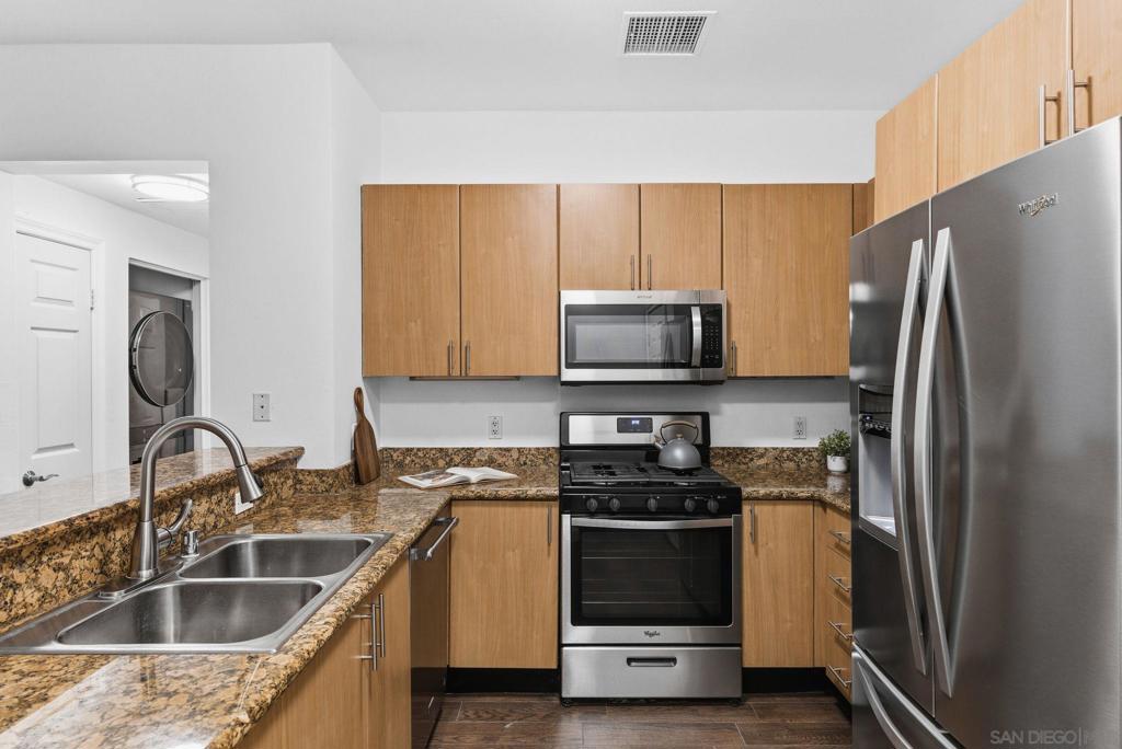 1480 Broadway - photo 10