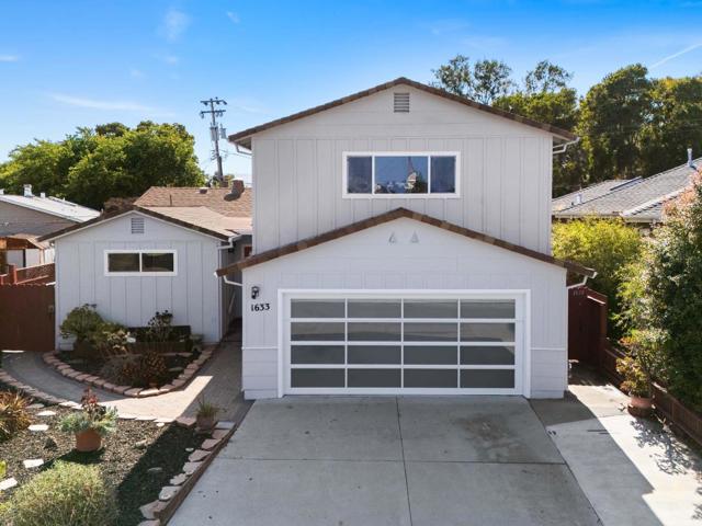 1633 Ark Street, San Mateo CA: https://media.crmls.org/mediaz/6ccbe918-1691-410f-be24-a7cb938e04a3.jpg