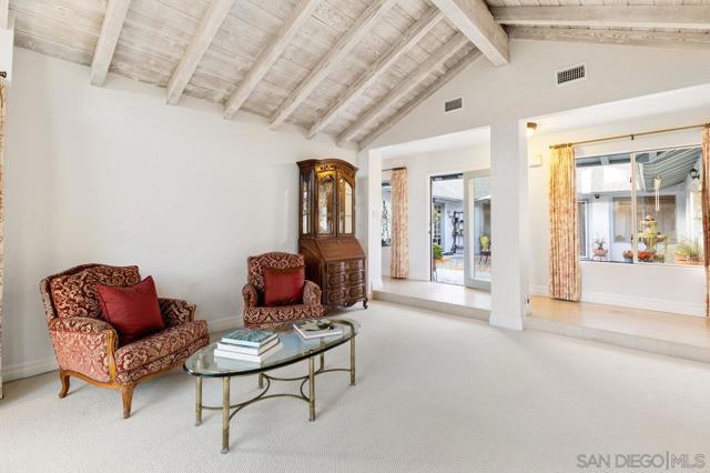 1059 Hymettus Ave, Encinitas CA: https://media.crmls.org/mediaz/6ccc449d-3d12-490d-9691-265afcd76286.jpg