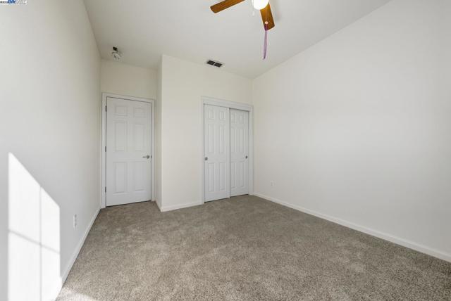 775 Sweetwood Ln, Patterson CA: https://media.crmls.org/mediaz/6ccc5c4a-7b2f-4900-bfb4-e26421814e11.jpg