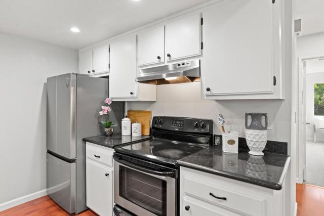891 W California Avenue, Sunnyvale CA: https://media.crmls.org/mediaz/6ccc9b93-eb49-4ea4-a190-8dfd99d02c02.jpg