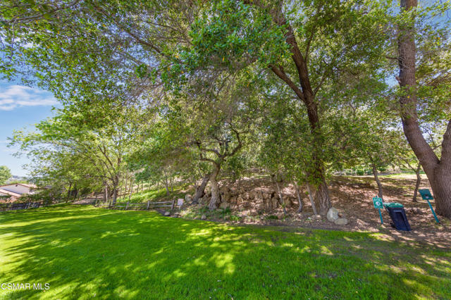 29451 Trailway Lane, Agoura Hills CA: https://media.crmls.org/mediaz/6cce8f3e-6dcf-4baa-a81c-9f32d23a1eb6.jpg