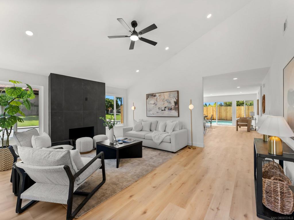 11095 Delphinus Way - photo 2