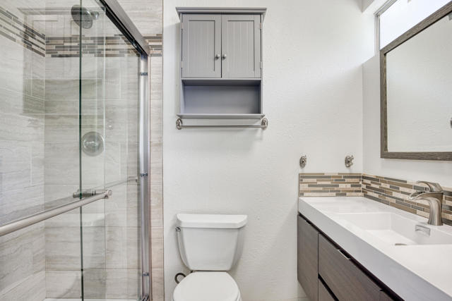 77145 Calle Durango, La Quinta CA: https://media.crmls.org/mediaz/6ccf6f82-03c3-49a9-a16f-01a795451e47.jpg