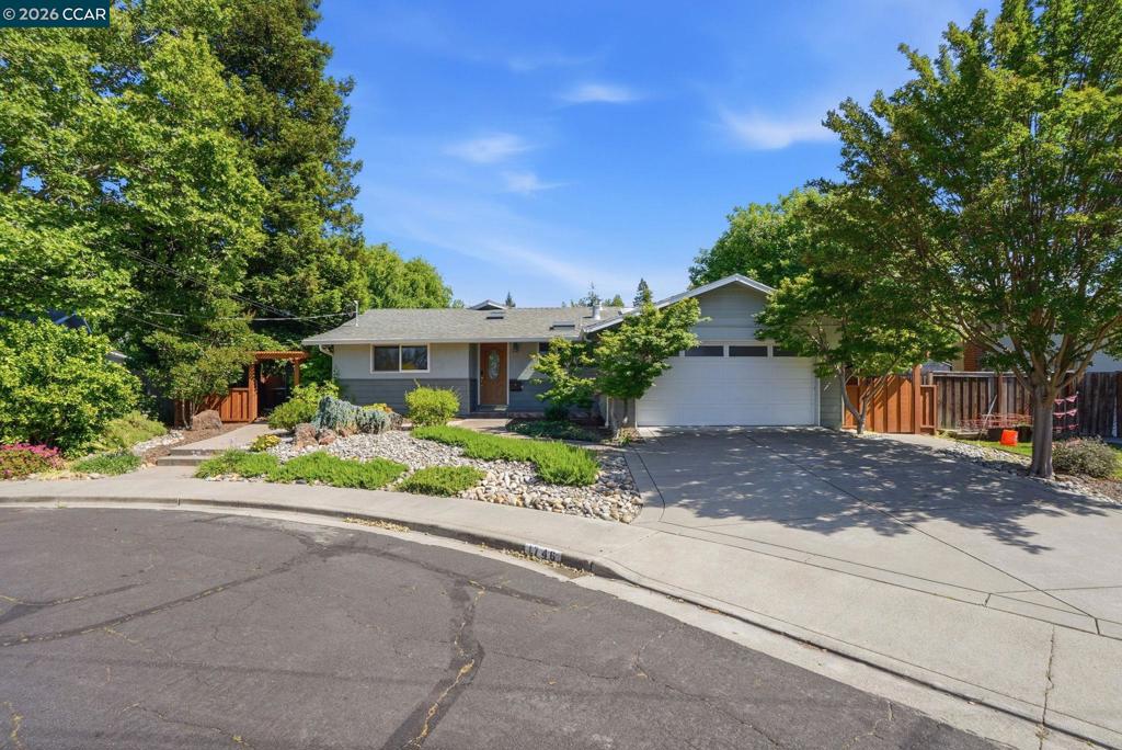 1746 Agadir Ct