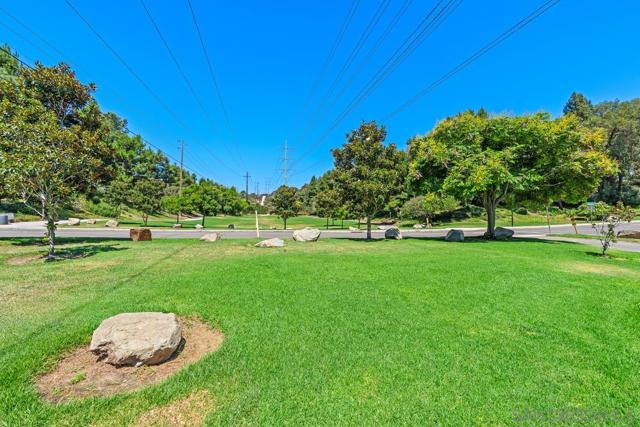 4626 Tarantella Lane, San Diego CA: https://media.crmls.org/mediaz/6cd0f8db-04dd-46c8-9e28-6614191be634.jpg