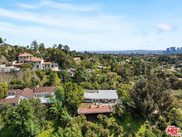 1219 Beverly Estates Terrace, Beverly Hills, California 90210, 3 Bedrooms Bedrooms, ,4 BathroomsBathrooms,Single Family Residence,For Sale,Beverly Estates,24376175