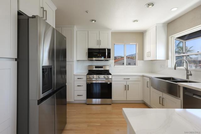 1412 San Miguel Ave, Spring Valley CA: https://media.crmls.org/mediaz/6cd467e0-edd9-418f-9e52-e41c558368bd.jpg