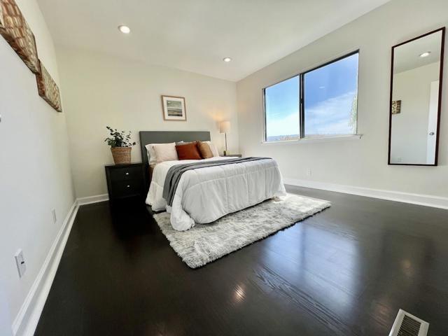 801 Ram Lane, Foster City CA: https://media.crmls.org/mediaz/6cd4cbce-081b-4354-9f42-3acb25949cf3.jpg