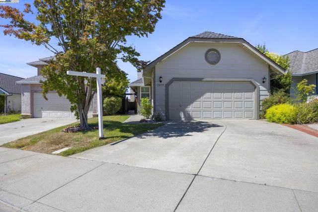Image 2 of 34 For 2859 El Capitan Dr