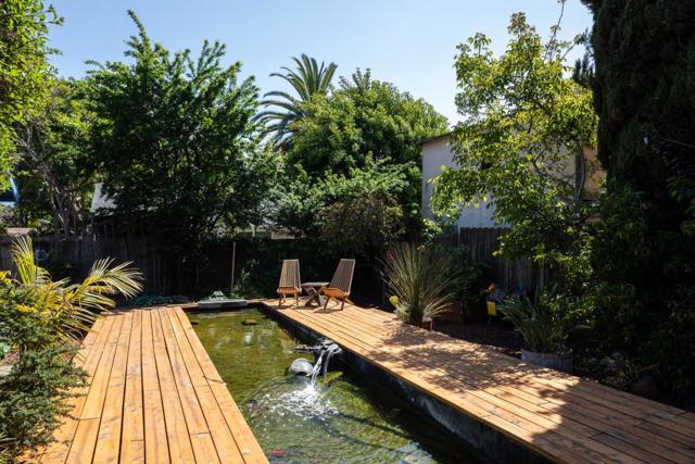 2336 Palo Verde Avenue, East Palo Alto CA: https://media.crmls.org/mediaz/6cd63e24-3e2a-4d6e-8f5f-0ad7d8203cd7.jpg