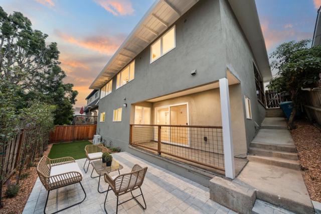 2009 Lyon Avenue, Belmont CA: https://media.crmls.org/mediaz/6cd6c064-dd5a-472d-811e-043d935b8c94.jpg