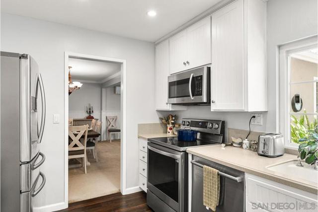 5483 Maisel Way, San Diego CA: https://media.crmls.org/mediaz/6cd78774-5a93-4e1c-aff1-7d47182e8d69.jpg