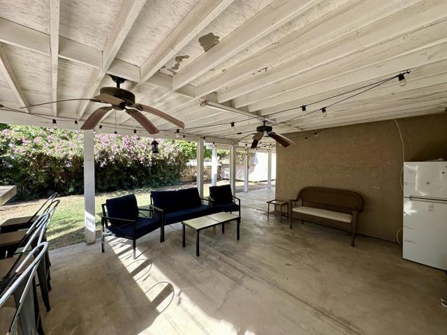 161 Eunice Circle, Blythe CA: https://media.crmls.org/mediaz/6cd8064f-d5ca-4dde-8fcd-96113c06bb89.jpg
