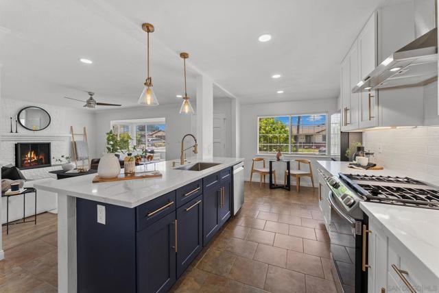 4182 Seri Street, San Diego CA: https://media.crmls.org/mediaz/6cd81223-e709-4d9b-bc3f-335a56d26d97.jpg