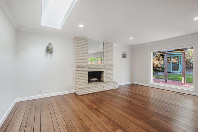 329 Castenada Drive, Millbrae CA: https://media.crmls.org/mediaz/6cd8532c-4ce3-4851-a25c-6581bfb02dc8.jpg