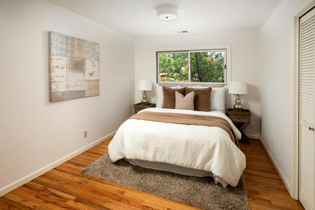 1264 Richardson Avenue, Los Altos CA: https://media.crmls.org/mediaz/6cd8aac1-fa9b-460a-a7e6-109d4ca6dca1.jpg
