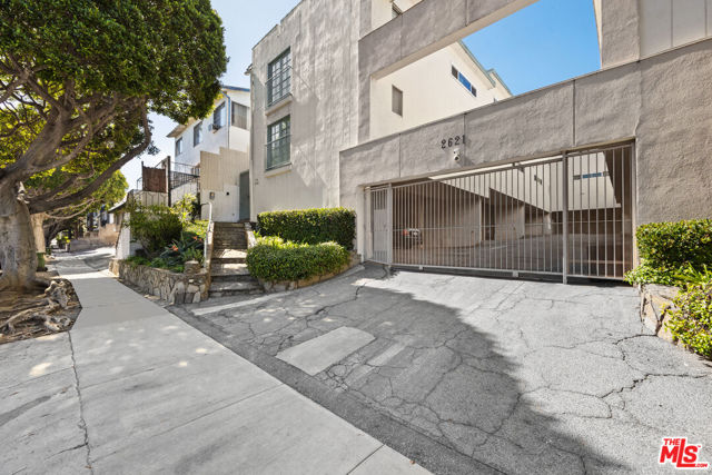 2621 Centinela Avenue, 17 photo 20