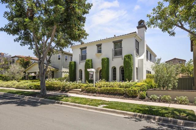 Detail Gallery Image 1 of 31 For 15517 Canton Ridge, San Diego,  CA 92127 - 3 Beds | 3 Baths