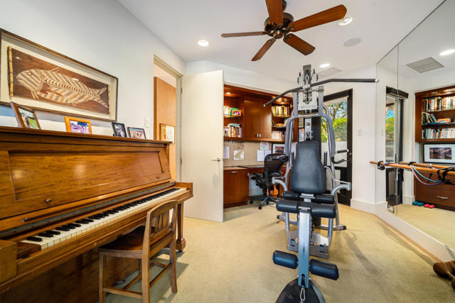 950 Andreas Canyon Drive, Palm Desert CA: https://media.crmls.org/mediaz/6cdb67fc-c7d2-4537-b309-7314d664bfab.jpg