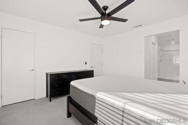 347 Sweet Pl, Fallbrook CA: https://media.crmls.org/mediaz/6cdc0fb8-73a7-48e9-a1f0-221ea381e4eb.jpg