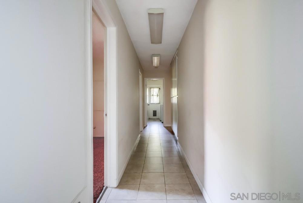 MLS #250042910SD image #27