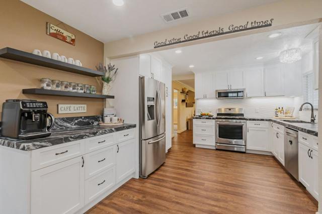 2569 Borax Drive, Santa Clara CA: https://media.crmls.org/mediaz/6cdd3512-2130-4978-9f8a-d75dec45fd67.jpg