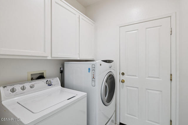 7744 Hayward Street, Ventura CA: https://media.crmls.org/mediaz/6cdf0549-e411-425b-aabf-074e641c58a3.jpg