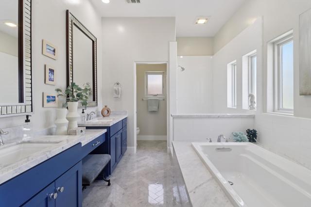 2264 Soto Street, San Diego CA: https://media.crmls.org/mediaz/6cdfbfc3-bbcf-4771-a21b-14c944ea9b64.jpg