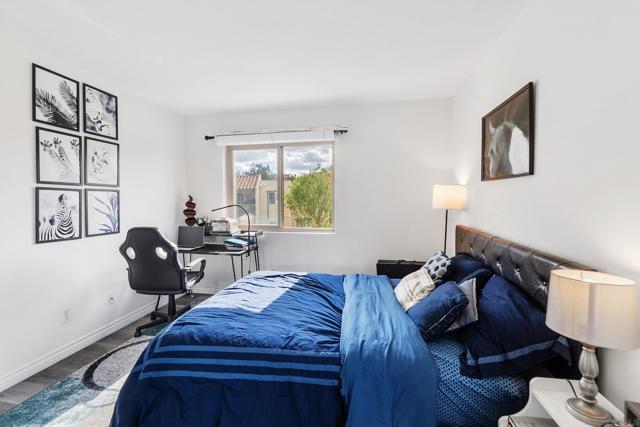 2910 Alta View Dr, San Diego CA: https://media.crmls.org/mediaz/6ce021d9-09fd-4f99-9e9c-7b9c9fe969b1.jpg