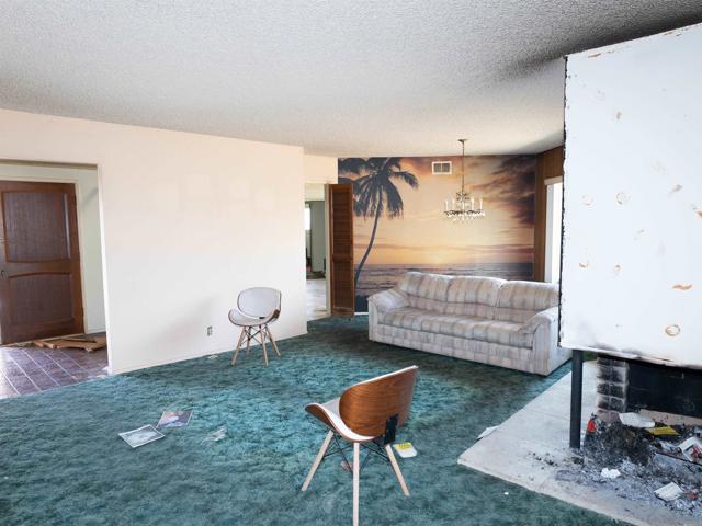 2117 E Cameron Ave, West Covina CA: https://media.crmls.org/mediaz/6ce0f7c9-3ef1-496a-a8f6-74d07ced0c38.jpg