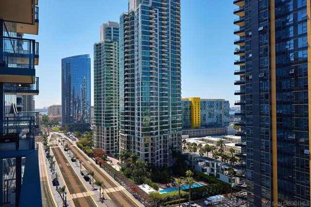 1388 Kettner Blvd, San Diego CA: https://media.crmls.org/mediaz/6ce1894f-d3c2-42a7-82c4-ab16f154798e.jpg