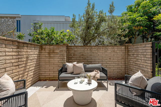 4800 La Villa Marina, C photo 8