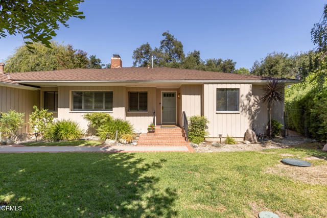4308 Hayman Avenue, La Canada Flintridge CA: https://media.crmls.org/mediaz/6ce1bff1-202c-4702-b14c-3d173bef5a8b.jpg