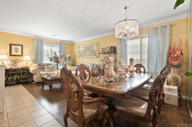 1420 Venters Dr, Chula Vista CA: https://media.crmls.org/mediaz/6ce1d8e8-80fb-468c-9b10-4bbbbabc7752.jpg