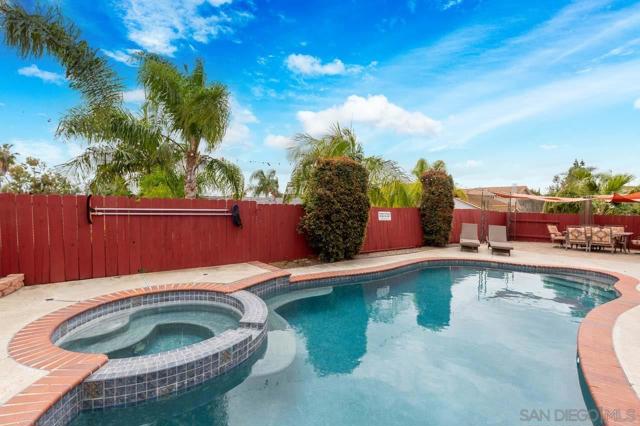 Image 25 of 32 For 14383 La Harina Ct