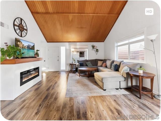 6811 Parkside Avenue, San Diego CA: https://media.crmls.org/mediaz/6ce32038-4ed7-48c1-be6b-509c75a6765e.jpg