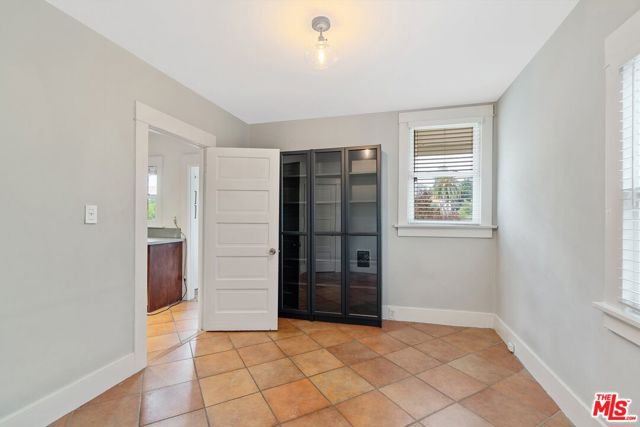 6163 Strickland Avenue, Los Angeles CA: https://media.crmls.org/mediaz/6ce33ff9-8eb5-4d7f-90ab-efd76270e1d8.jpg