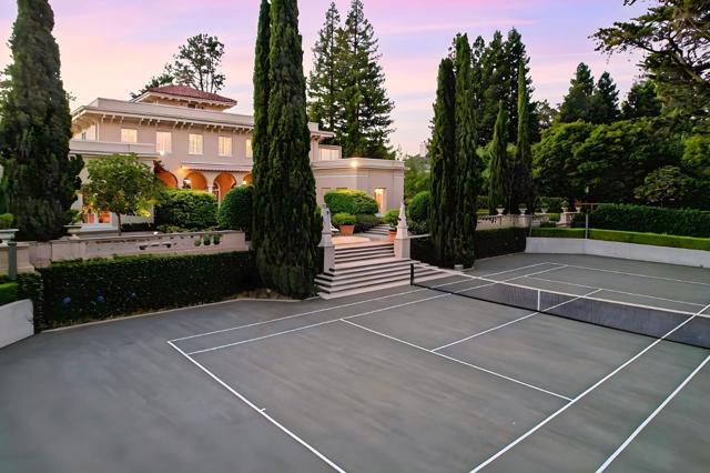 245 W Santa Inez Avenue, Hillsborough CA: https://media.crmls.org/mediaz/6ce50217-1ef9-4b6b-b3d3-0636c61d1172.jpg