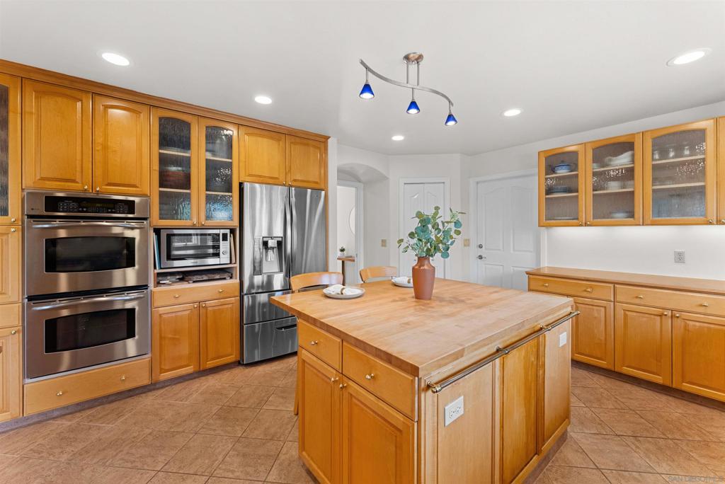 5028 Collier Avenue - photo 13