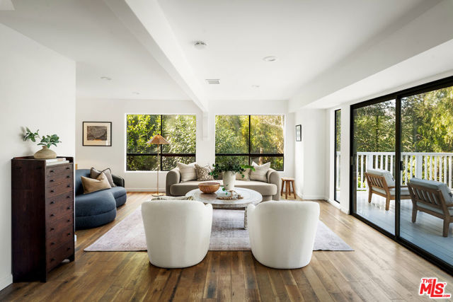 1771 Arteique Road, Topanga CA: https://media.crmls.org/mediaz/6ce75e8f-a0a7-4616-b9d2-05bc42dcf36c.jpg