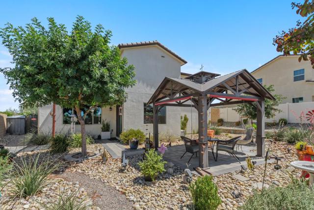 33039 Saint Emilion Court, Winchester CA: https://media.crmls.org/mediaz/6ce847cd-8a03-4c99-88ac-3b27ef7ccd24.jpg