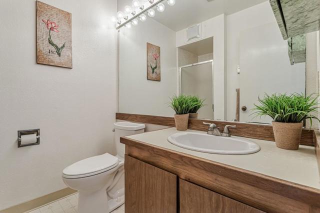 323 Broadway, Santa Cruz CA: https://media.crmls.org/mediaz/6ce88581-995d-4b3b-8e34-ec1b7641cc8a.jpg