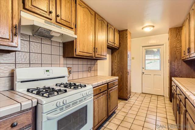 3703 Budd Street, San Diego CA: https://media.crmls.org/mediaz/6ce8ce74-600d-430e-a846-85fcd943b930.jpg