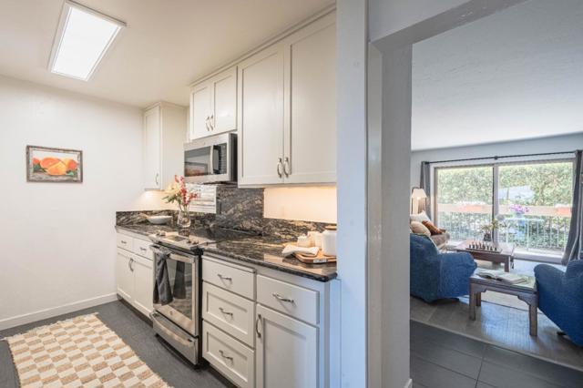 1105 Golden Oaks Lane, Monterey CA: https://media.crmls.org/mediaz/6ce8e0c5-e26a-41ca-9a69-66c7cb4b060a.jpg